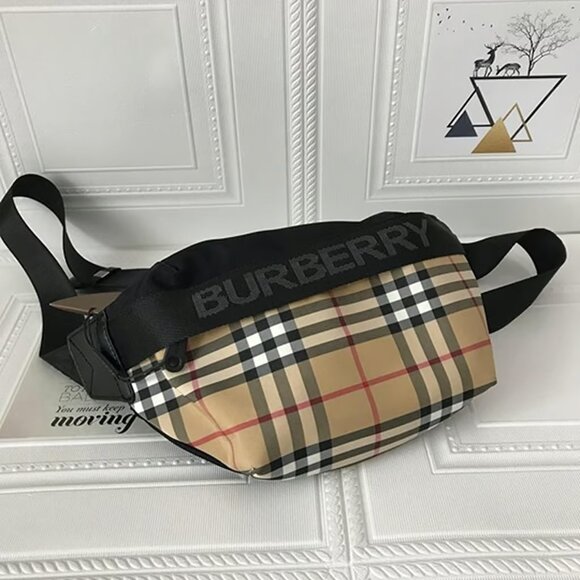 👔👔Burberry 👖Vintage checked letter Logo print👕👕 - Picture 1 of 6